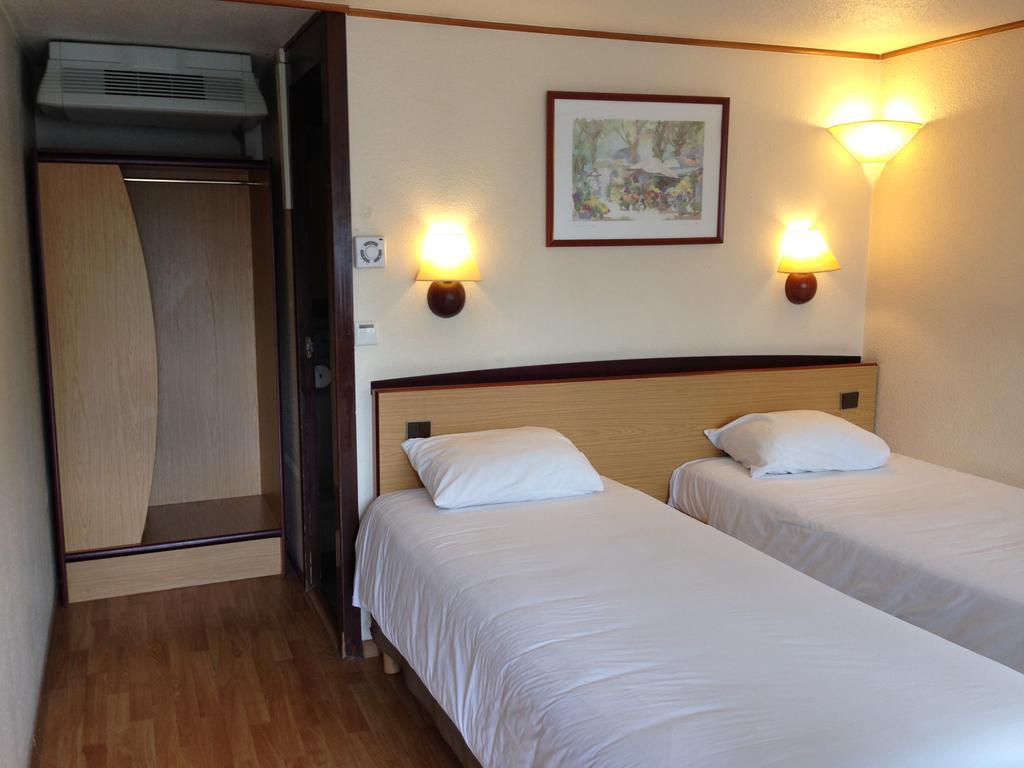 Campanile Mulhouse - Illzach Ile Napoleon Hotel Exterior photo